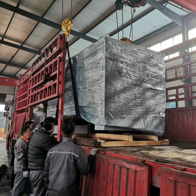 为云南客户定制的数控立式车床LCK850发货