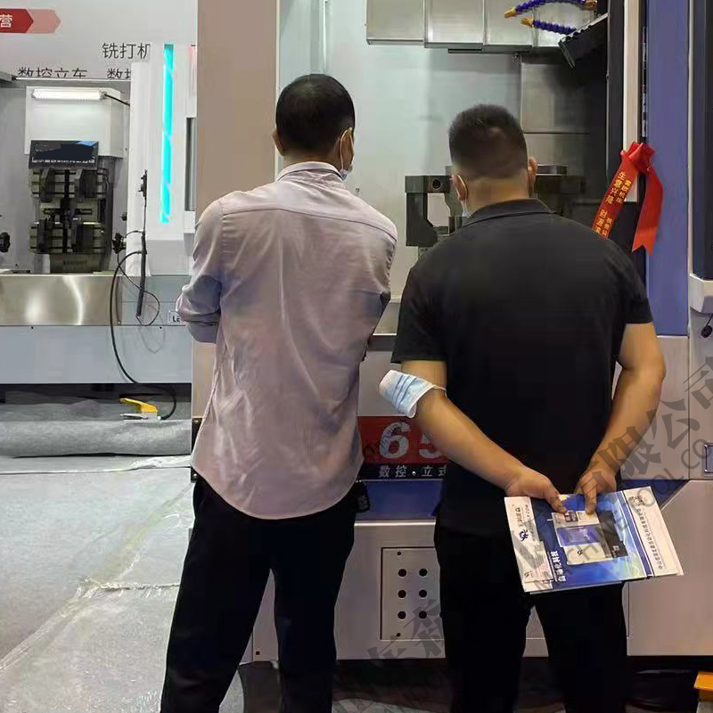 江西客户定制的数控立车LCK650来森捷公司试件